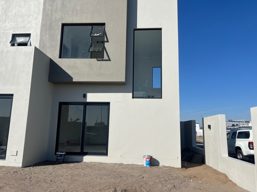 4 Bedroom Property for Sale in Sandown Western Cape